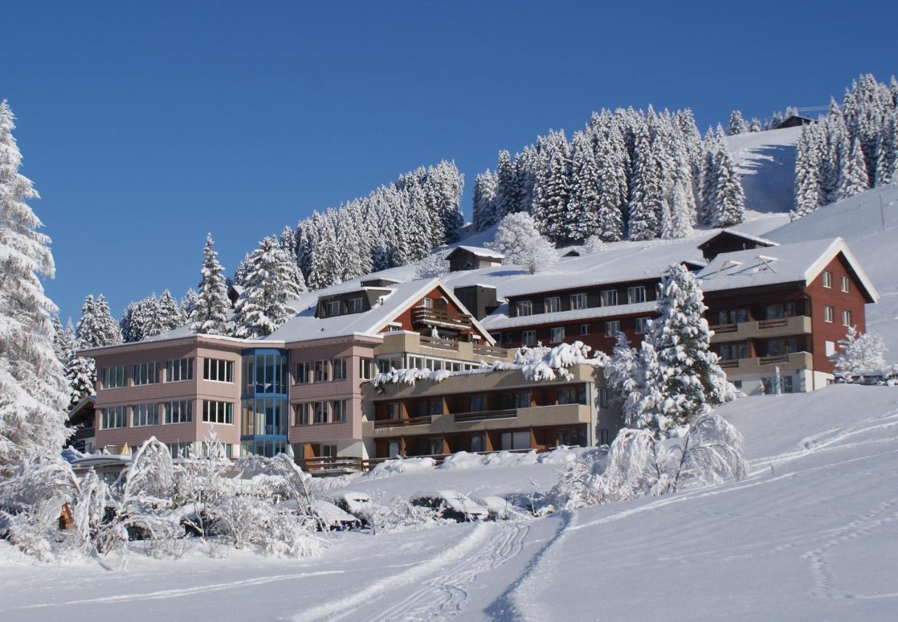 Ferien- Und Alpina Adelboden